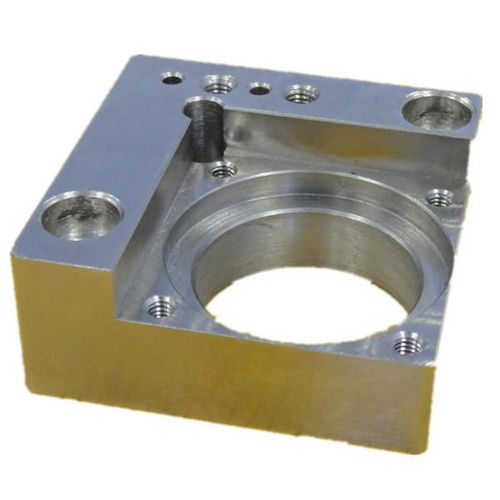 深圳市寶安區(qū)沙井博創(chuàng)機械加工廠 精密機械零件加工與自動化生產(chǎn)線的完美結合